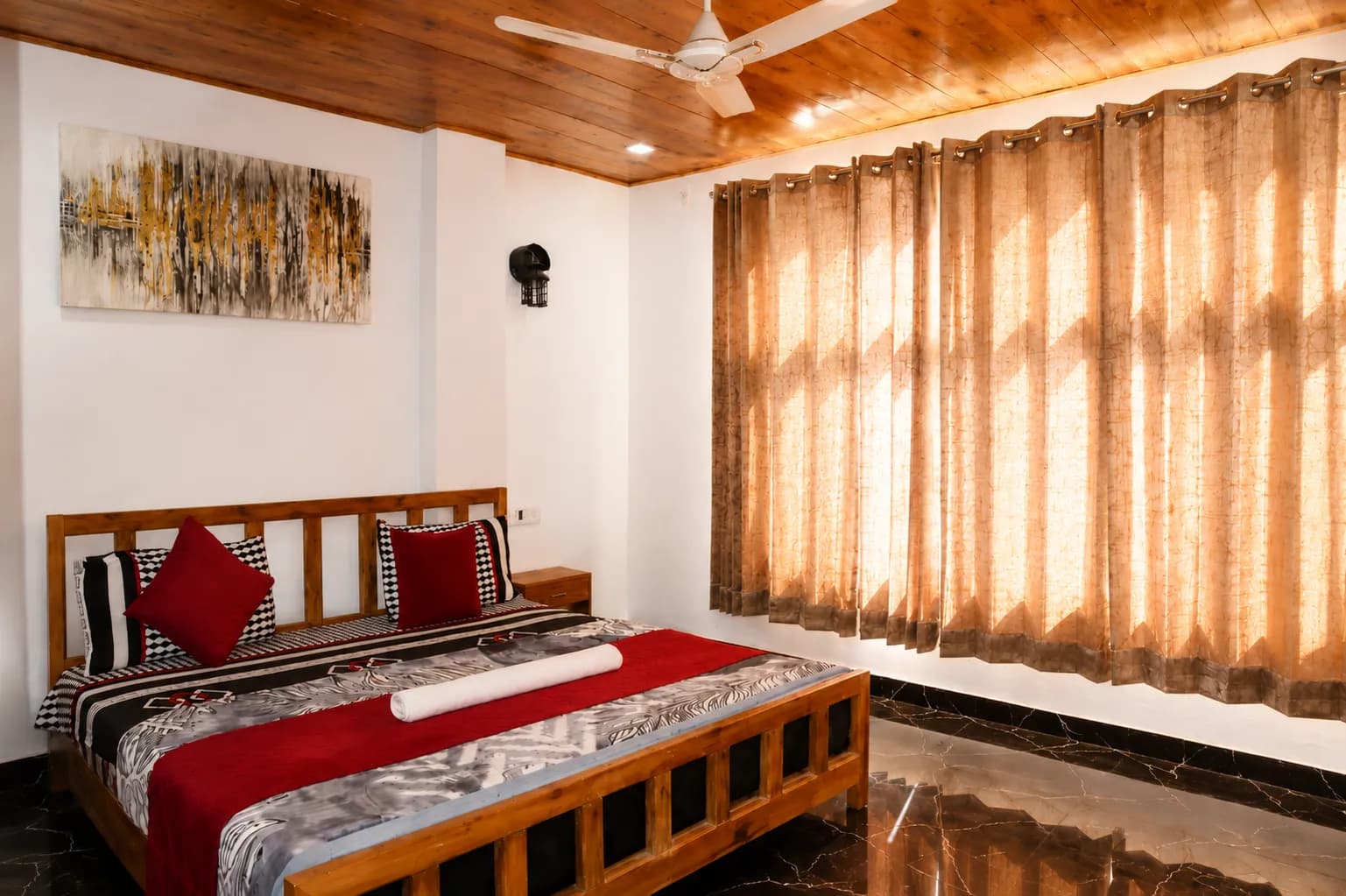 3 BHK with Himalayan view Terrace — photo 11