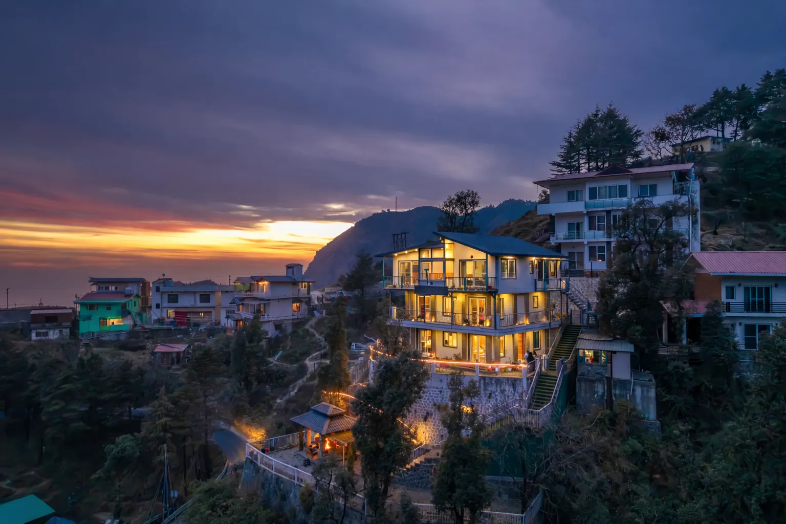 Stay in Mussoorie: Where the Hills Feel Like Home
