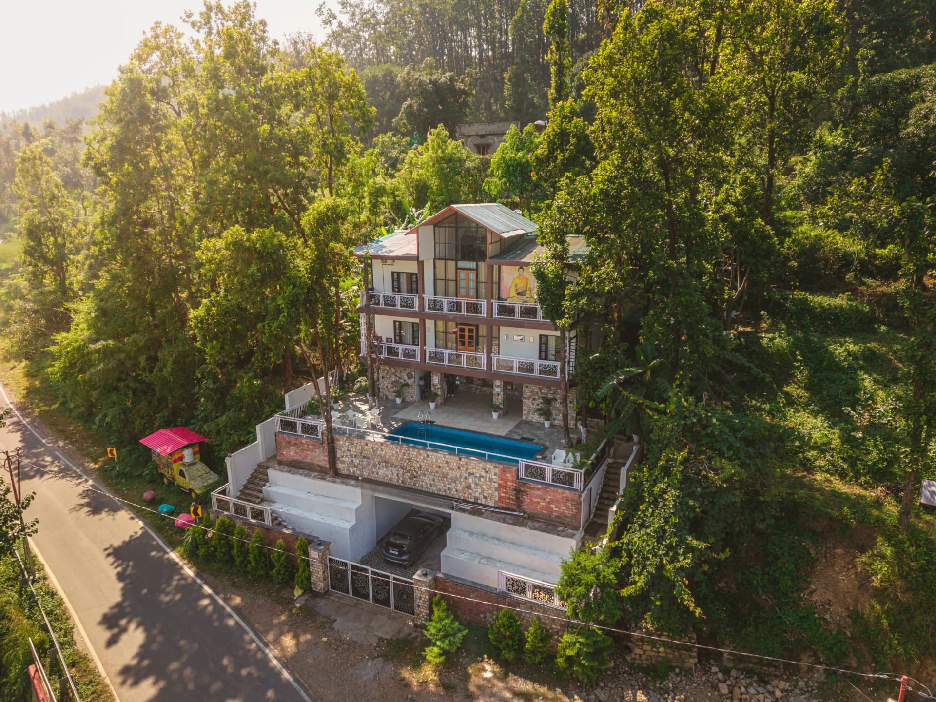 Pool Villas, Riverside Retreats & Rustic Bungalows – The Best Airbnb in Dehradun