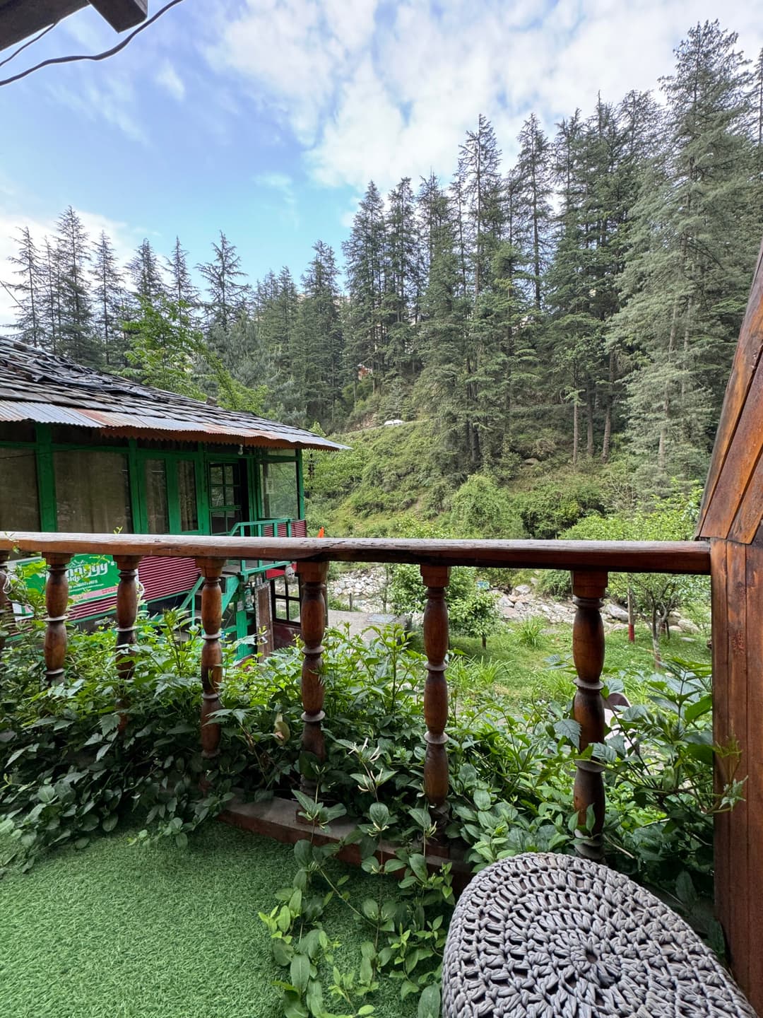 Cottages by the Jibhi River